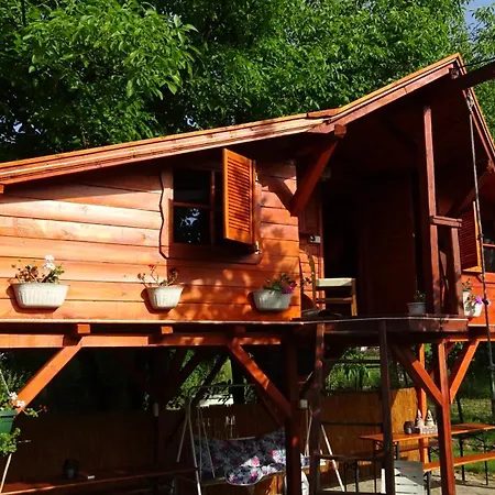 Vendeghaz Es Szabadidokert * Járdánháza